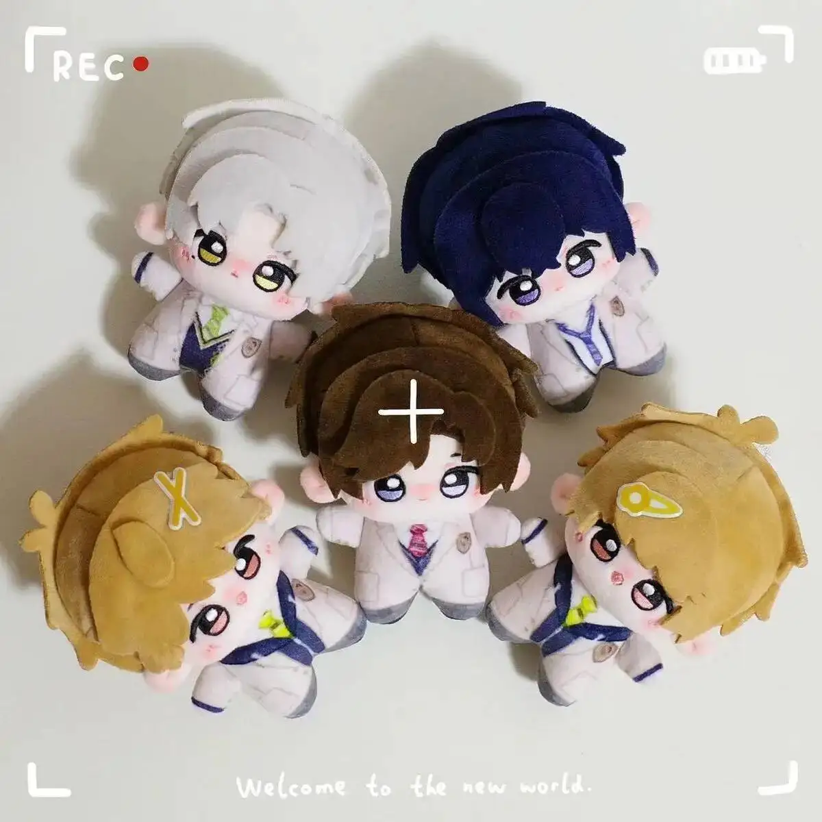 

2025 NEW Tears Of Themis Luke Artem Wing Vilhelm Marius Mini Starfish Body Cosplay 10Cm Cartoon Game Pendant Keychain Gift