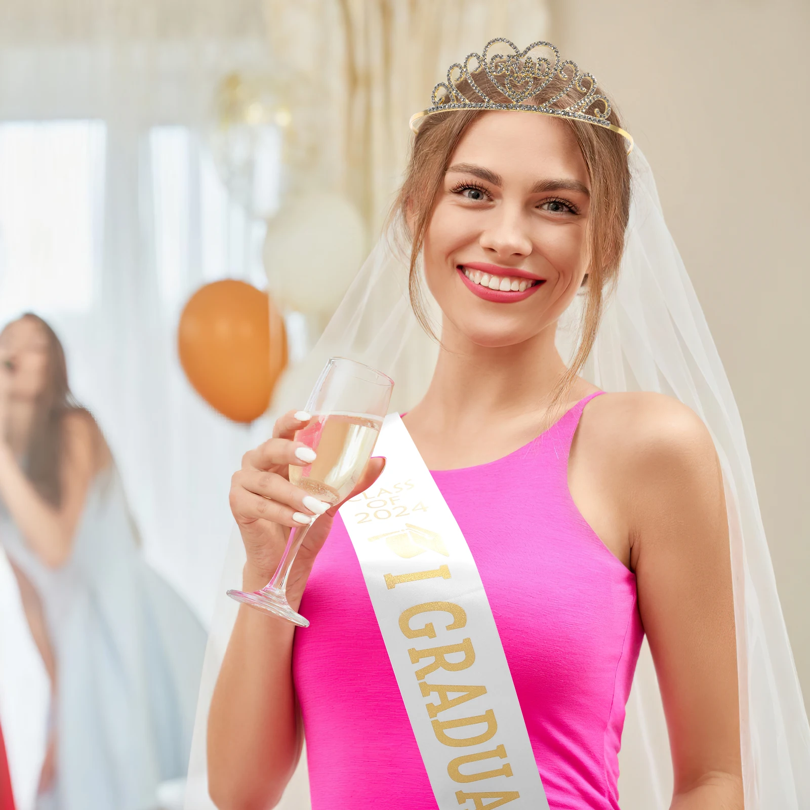 

1 Set Sash Set 2024 Class Graduation Party Crown Shoulder Sash Grad Tiara Kit Alloy Fabric Graduation Supplies Party Accessories