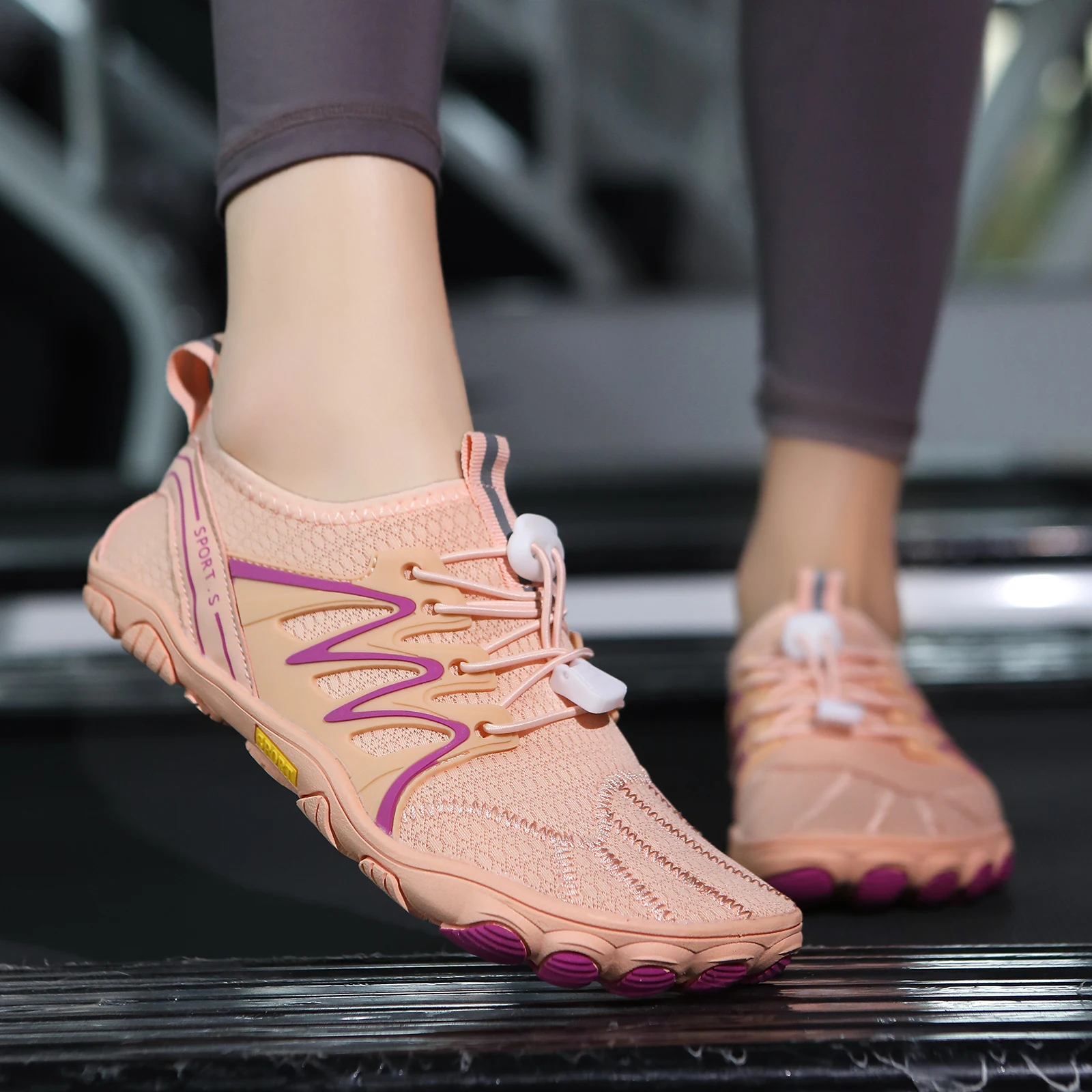 Bild 4: Rosa Barfuß-Wasserschuhe Unisex Schnelltrocknend Rutschfest für Yoga Fitness Strand Schwimmen