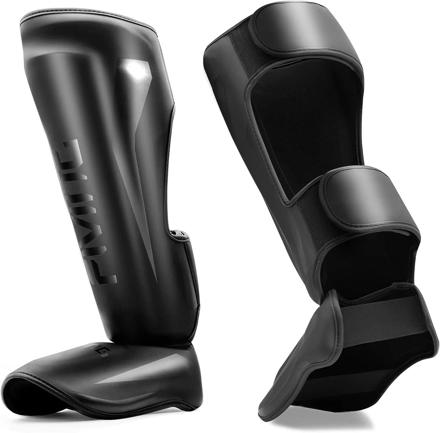 

The Foot Protection Pad for Martial Arts Leg Guards can be Adjusted and is A Professional Equipment for Boxing Training.