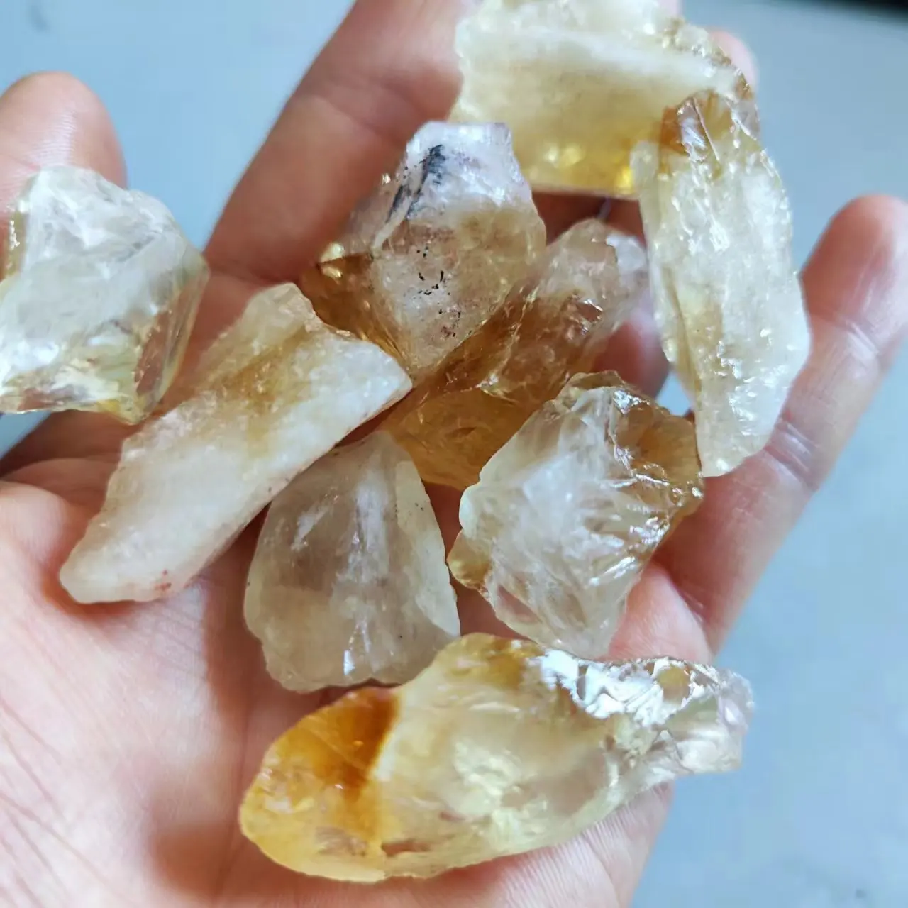 Decor Stone Natural Raw Citrine Healing Crystals Citrine Rough Stone Mineral Specimen Collection Home Decoration and DIY Gifts