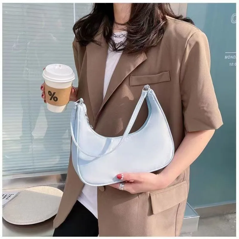 Nylon Shoulder Bag Women's 2026 New Trendy Dumpling Bag Lightweight Small Underarm Bags Macron Color Women Handbags