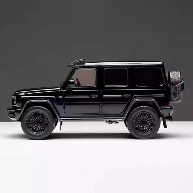 Iscale factory 1:18 G63 4X4 alloy car model, large G car model