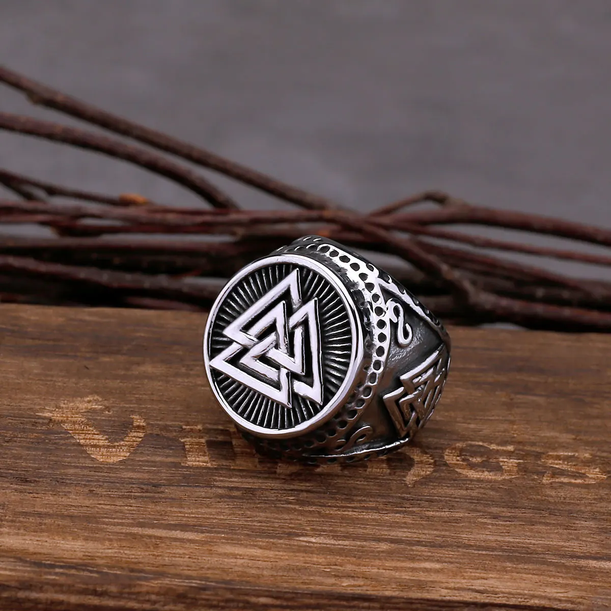 Nordic Viking High Quality Valknut Rune Stainless Steel Ring Fashion Mens Rings Punk Biker Teenager Accessories Jewelry Gift