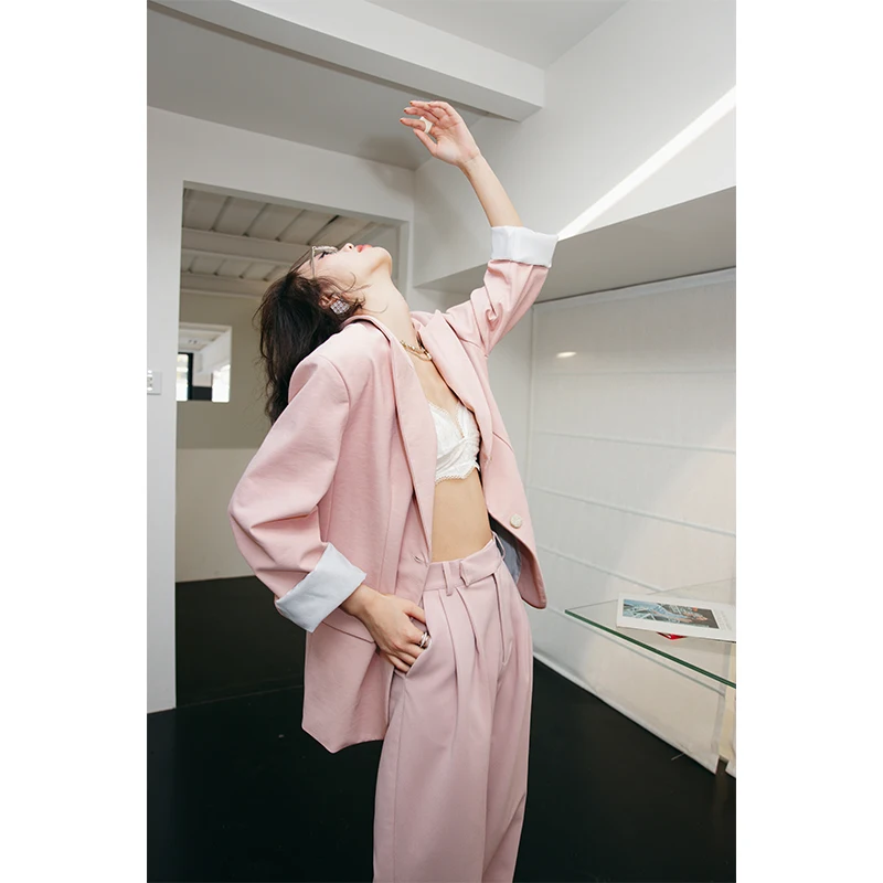 

Розовые кожаные кроссовки, женские модные весенние 2023, смесь полиэстера, материал из искусственной кожи, другие пары, 45% другие 55% полиэстер