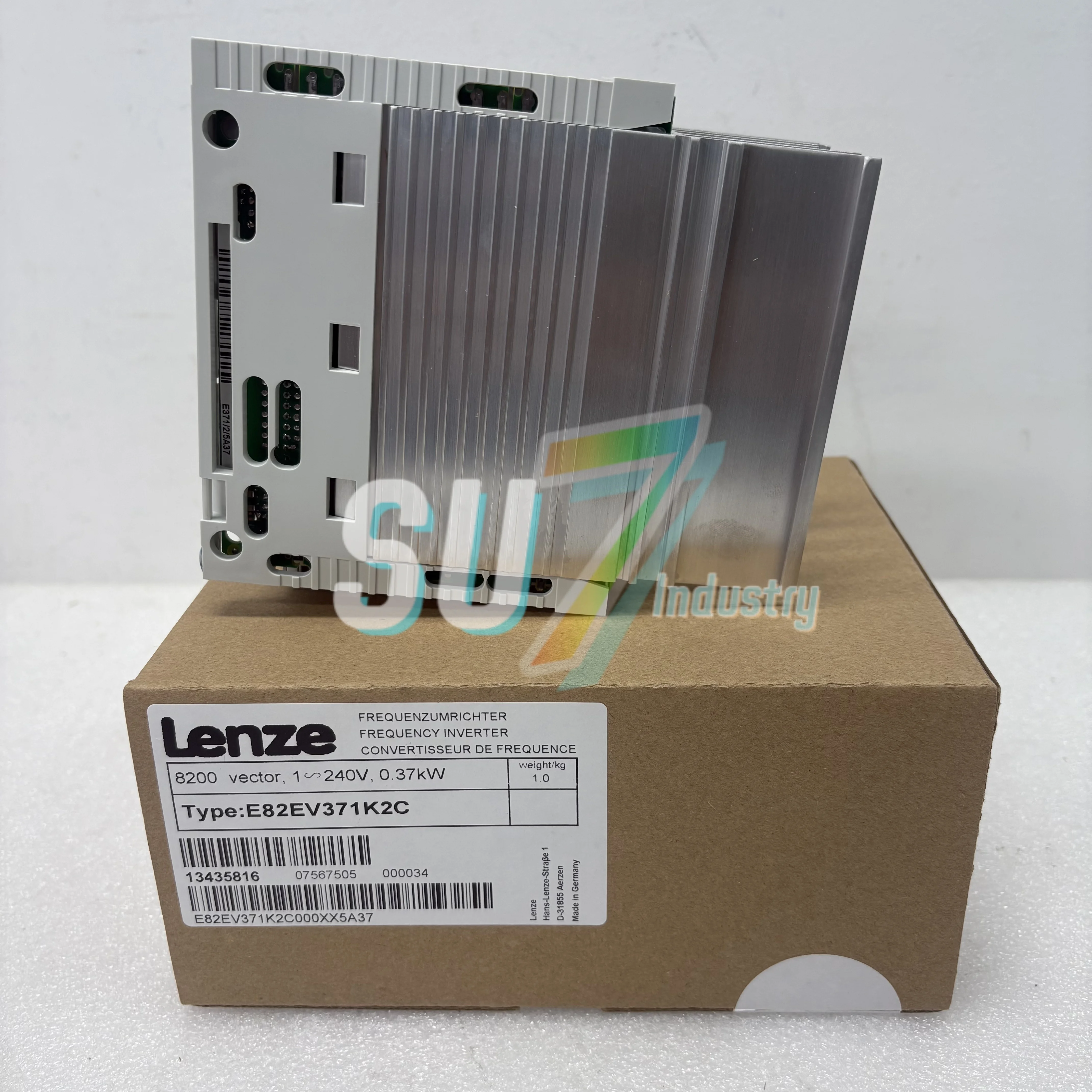 주파수 변환기 새로운 원본 E82EV251K2C E82EV251K2C200 E82EV371K2C E82EV371K2C200
