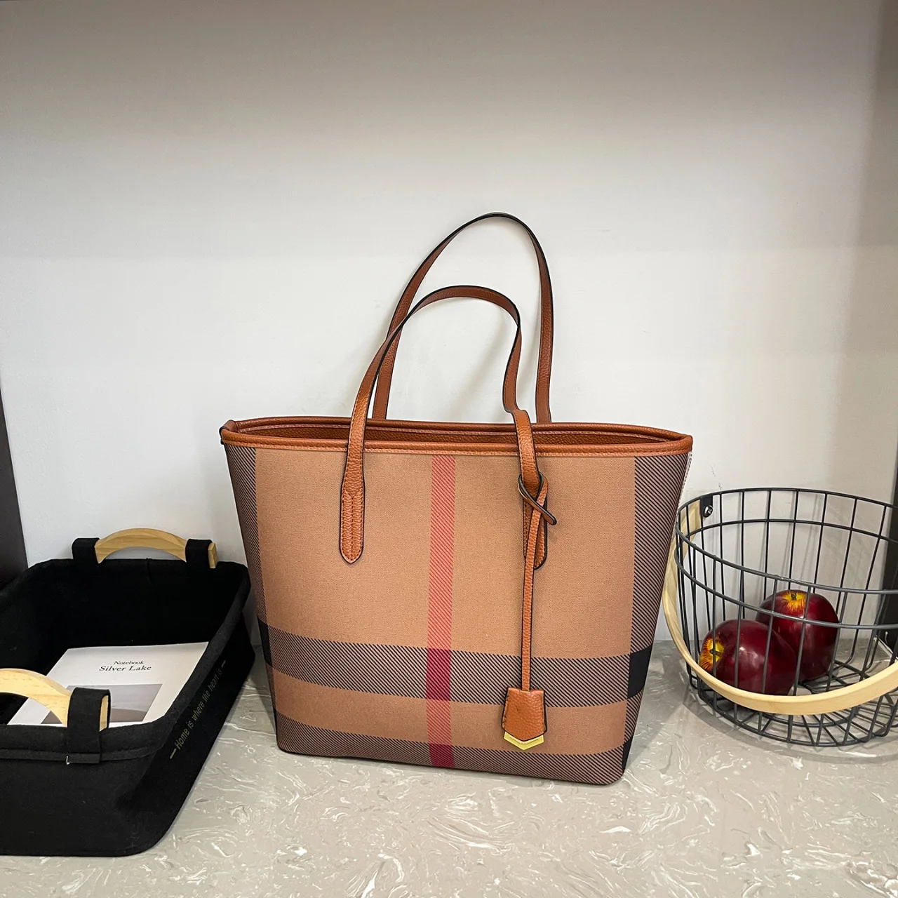 

2025 Winter Big Work Tote for Professionals, Spacious Laptop Bag Multi-functional Shoulder Crossbody, Commuter Bag for Office