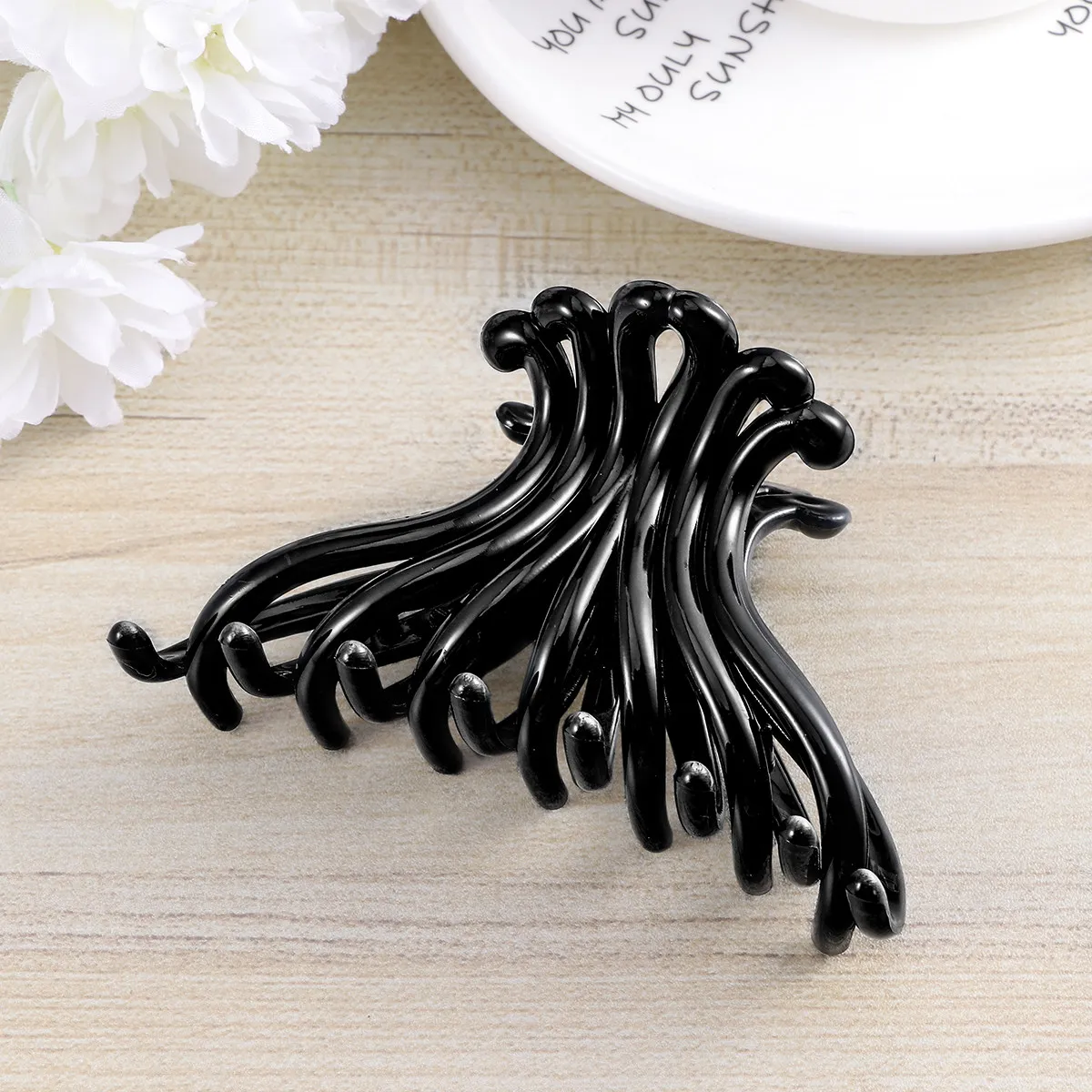 

Premium Plastic Hair Claw Clip for Women Non Slip Strong Hold Styling Tool for Daily Shower Engagement Gift Black Hair Claw