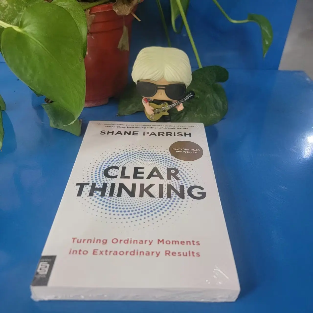 

Clear Thinking Turning Ordinary Moments into Extraordinary Results English Book
