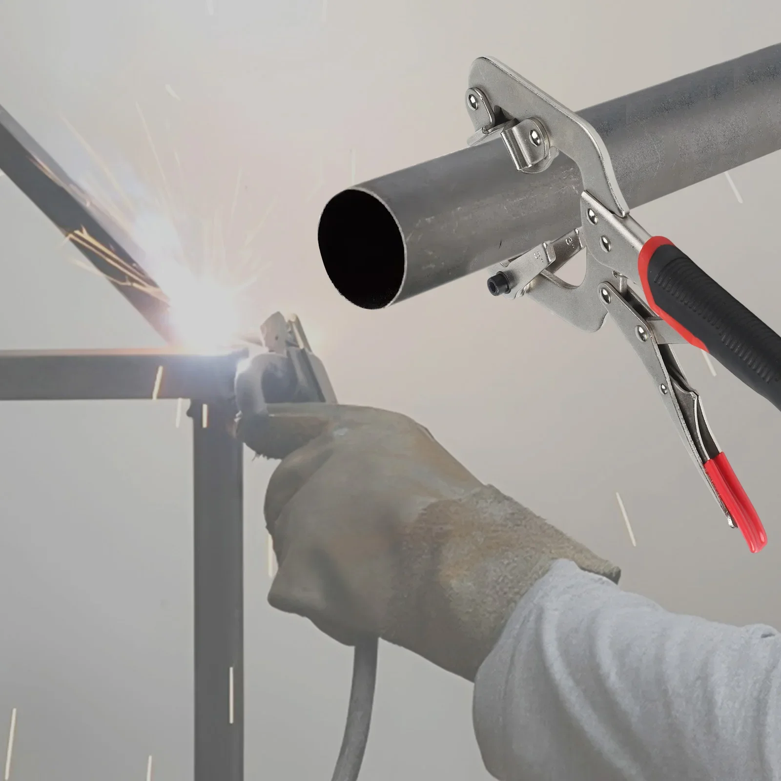 Adjustable Pipe Pliers Designed for Convenient Use Across Various Industries Including Construction and Fabrication
