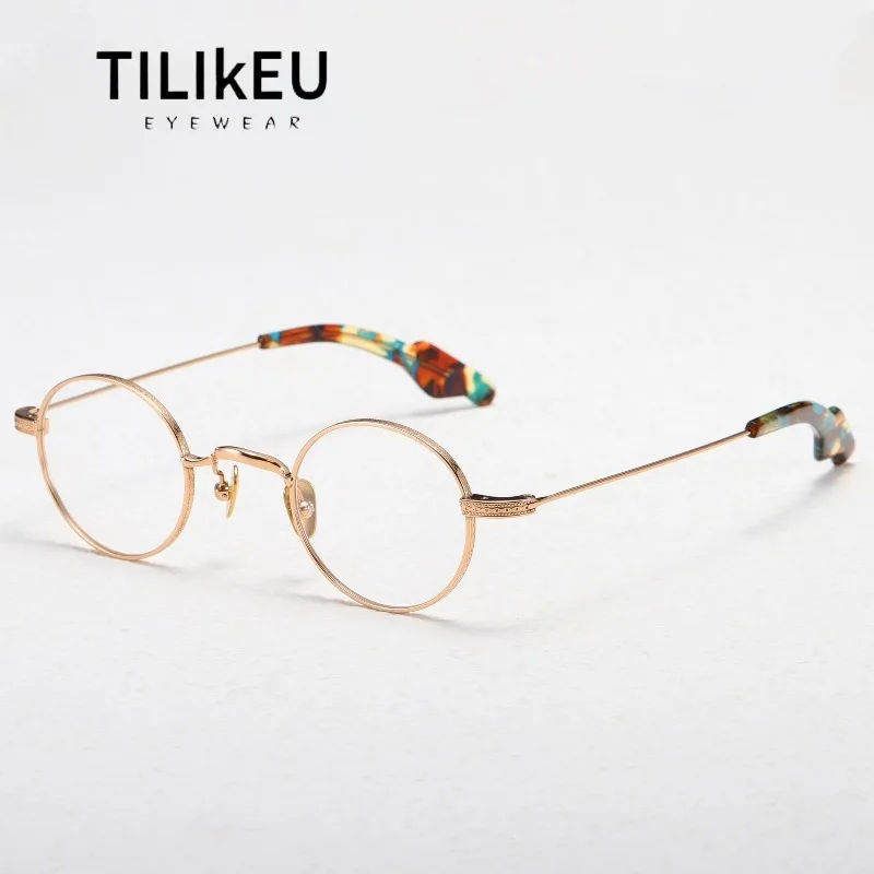 

2025 New Japanese Small Round Frame Handmade Pure Titanium Glasses Frame Men Retro Round Eyeglasses Frame Women Designer Eyewear
