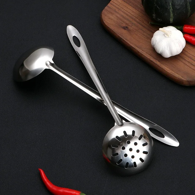 Stainless Steel Kitchen Ladle Creative Slotted Ladle Spoon Soup Ladle for Home Long Handle Separate Spoon Cooking Colander