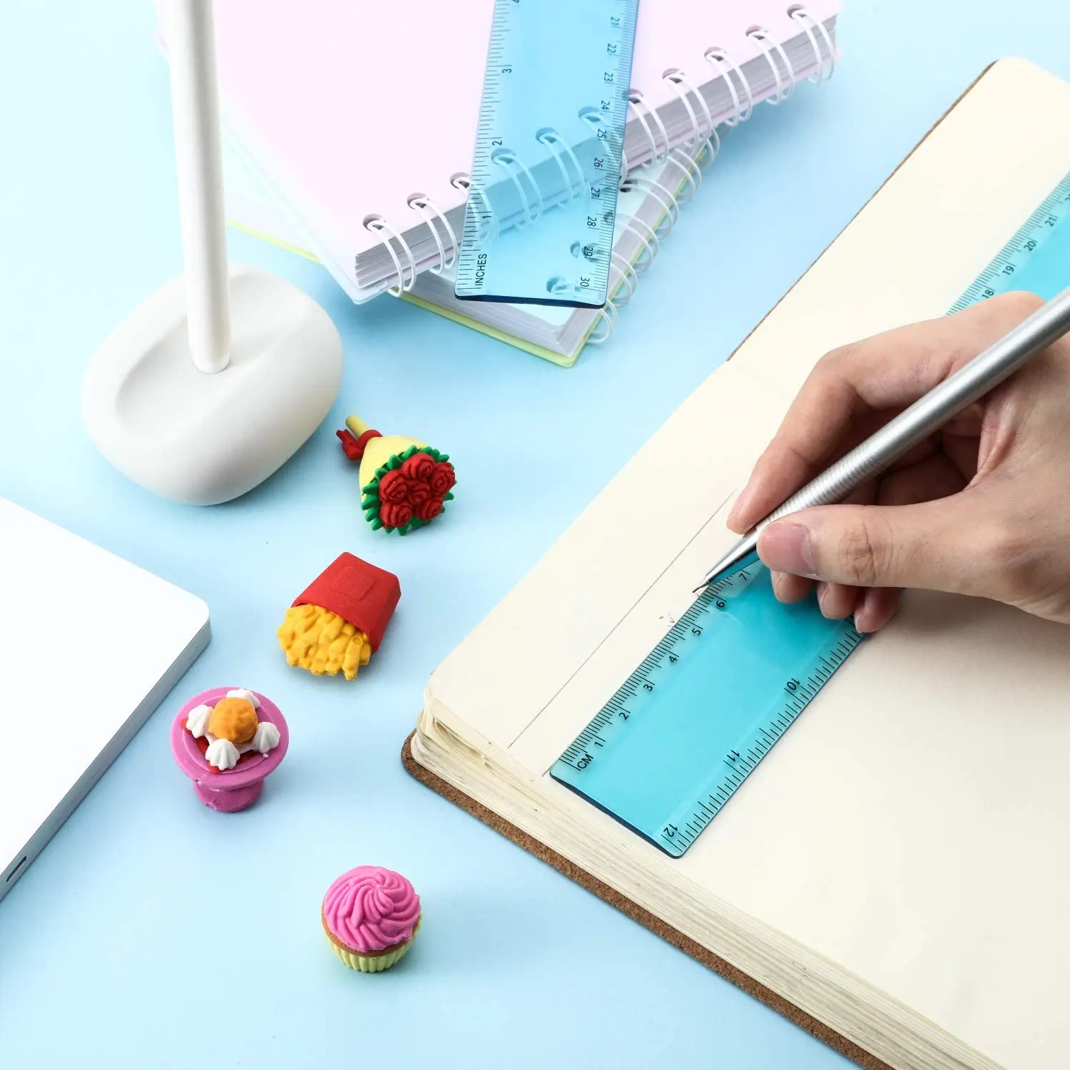 Пластиковая линейка, 15 см