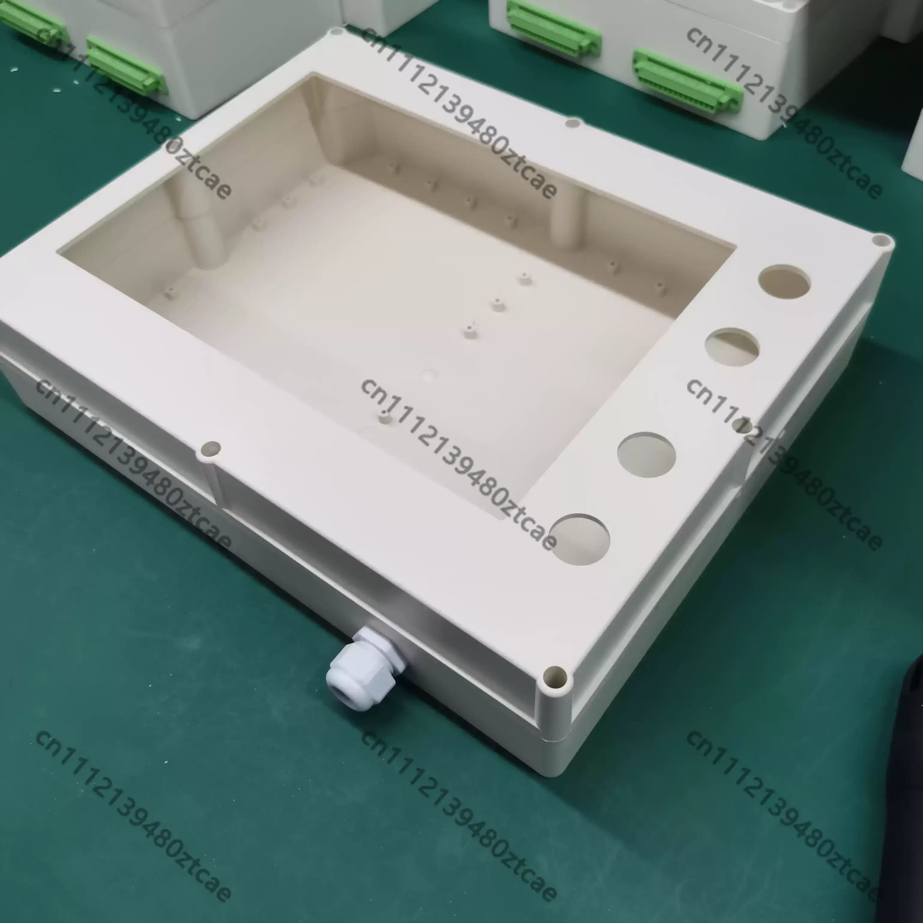 10 Inch HMI Touch Screen Plastic Mount Enclosure For Electrician Training PLC Practice Console Screen Installation