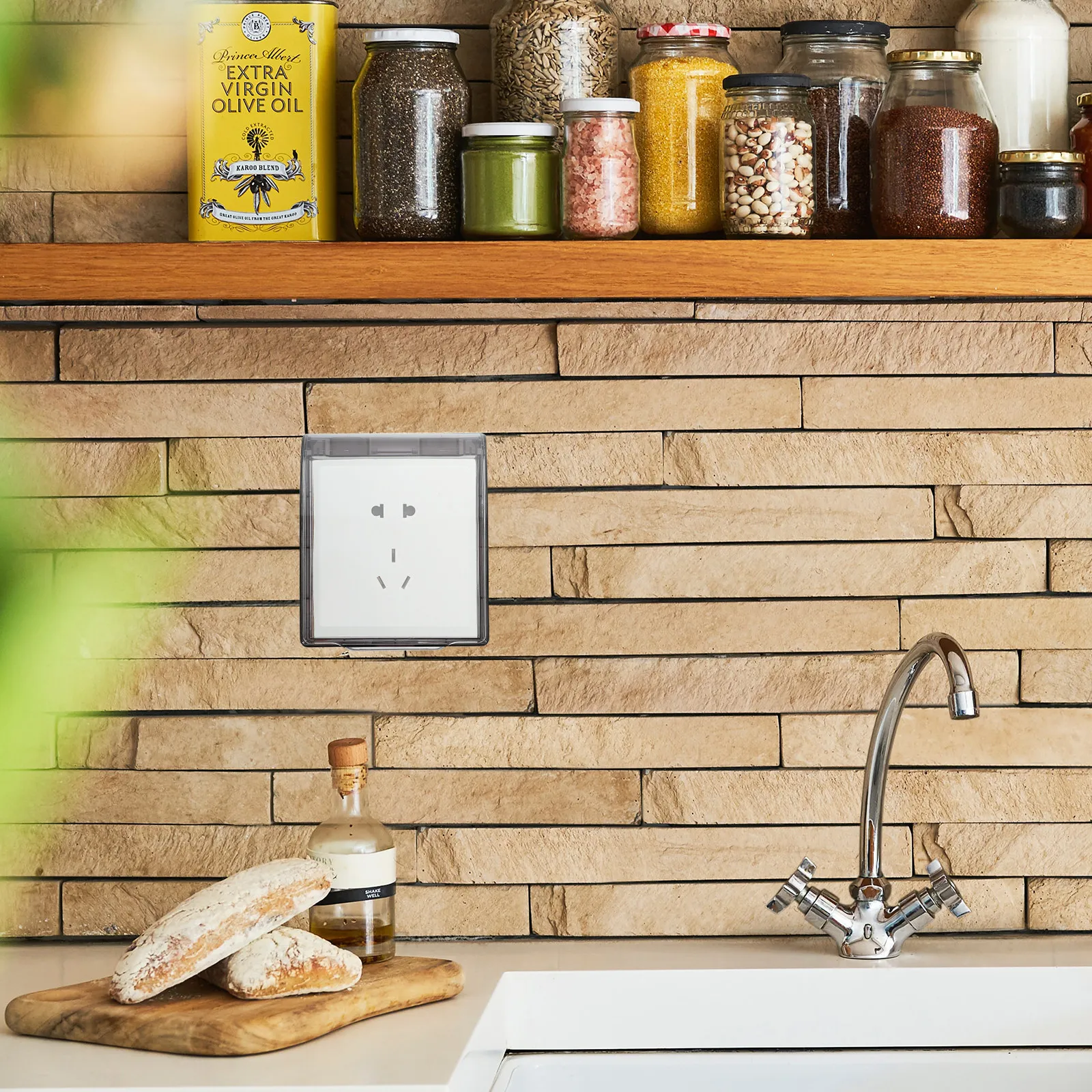 

2 шт. многоразовые водонепроницаемые клейкие накладки на розетки для ванной, кухни, гостиной, офиса, не оставляющие следов, легко снимаемые