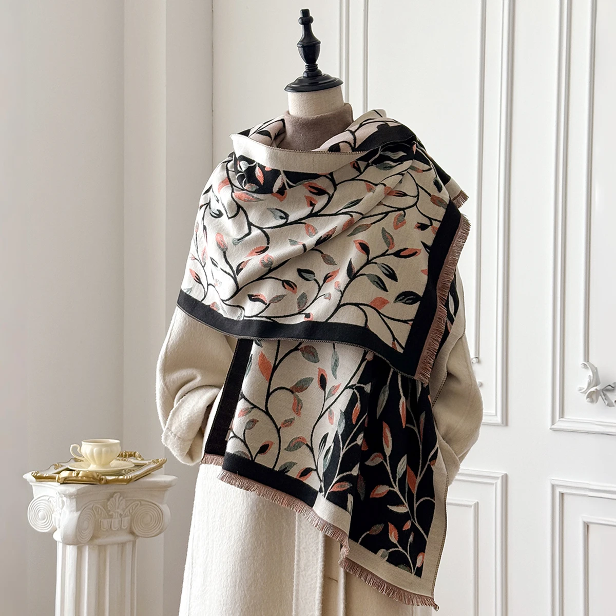 Brand Fashion Damen-Winterschal aus Kaschmir – Vintage-Ölgemälde mit Blattmuster, Quasten-Pashmina, dicker Wickel- und Echarpe-Poncho – Detail 8
