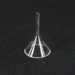 Embudo de vidrio de laboratorio en miniatura, embudo triangular de borosilicato, 50mm