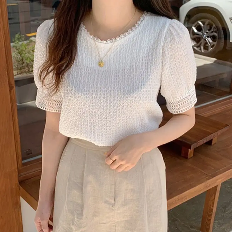Korean Chic Puffed Sleeve Top Women's Summer New Style Lace Cutout Frill Spliced Pleated White Shirt