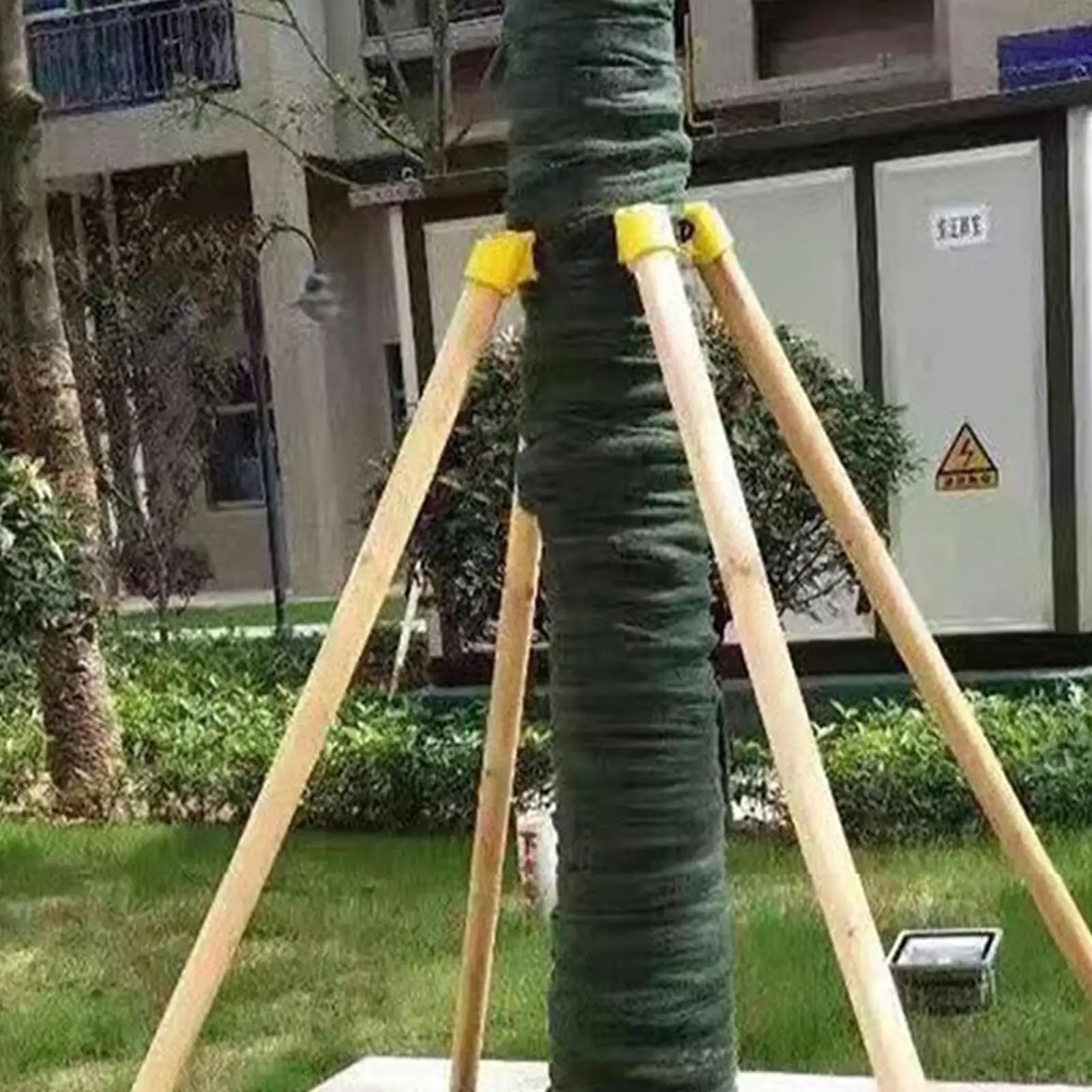 

Tree Wraps To Protect Bark 49ftX4.72in Insulation Protective Cover Antifreeze Tree Trunk Wrap Protector For Moisture Retention