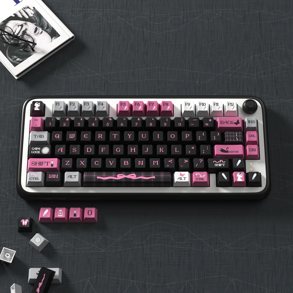 

Black swan black powder keycap cute original height PBT hot sublimation personality mechanical keyboard girl keys