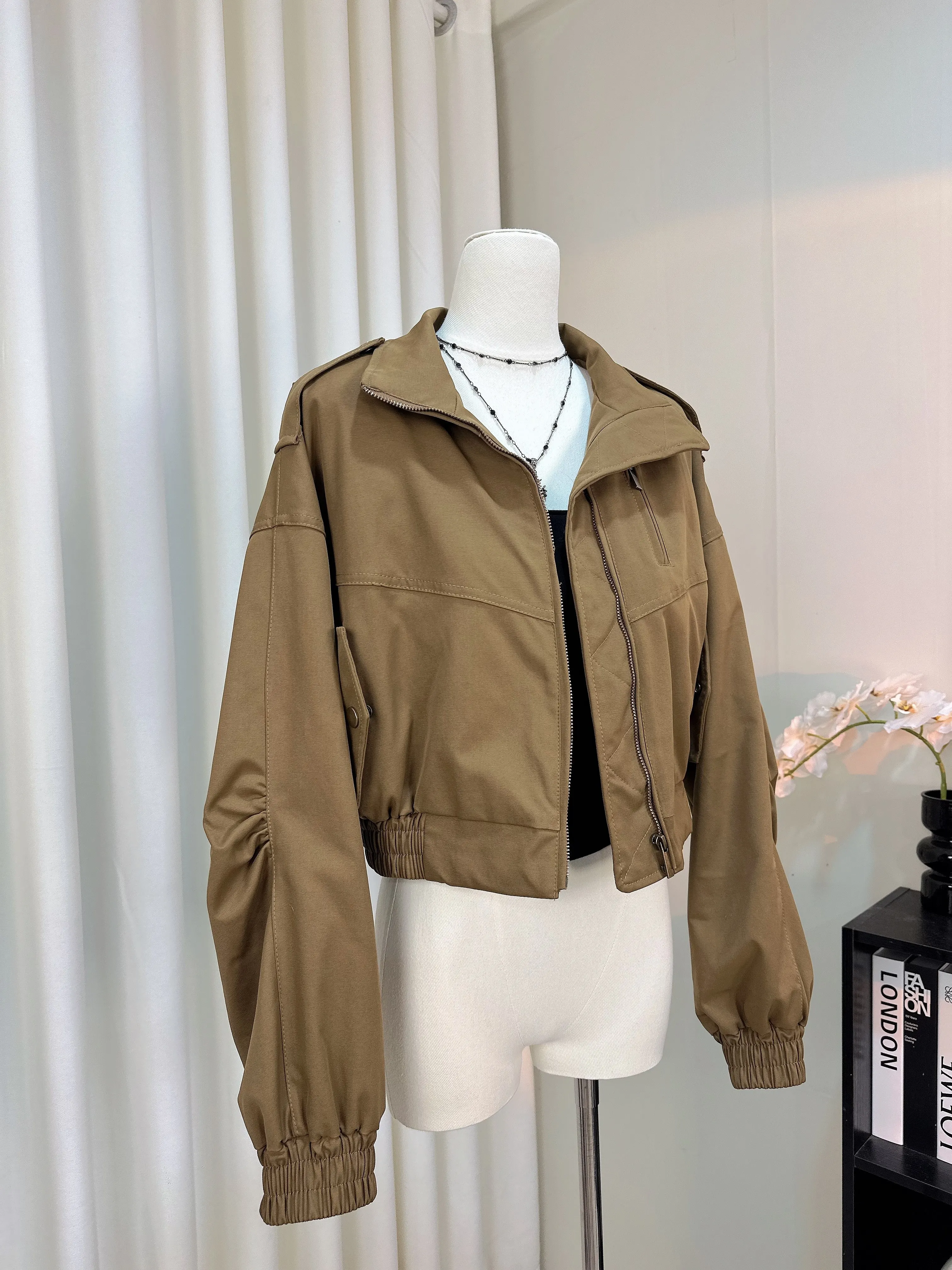 

Женская весенне-осенняя свободная куртка на молнии с длинным рукавом и отложным воротником, женская однотонная короткая куртка-карго, верхняя одежда, топ