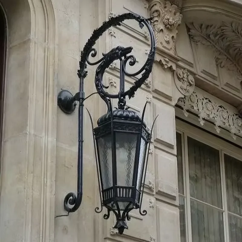 Gothic Arch Wrought Iron Wall Sconce Pointed Top Detailed Design for Dramatic Lighting in Hallway or Church