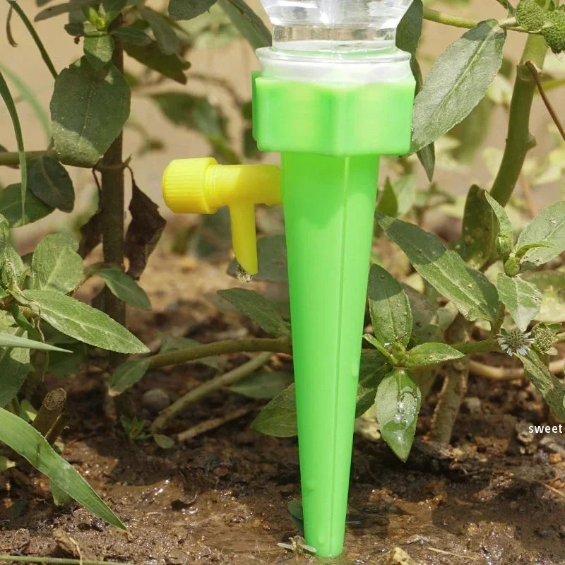 Kits de autorriego, sistema de riego por goteo automático, dispositivo con punta para riego de plantas, gotero de agua con Control ajustable para invernadero