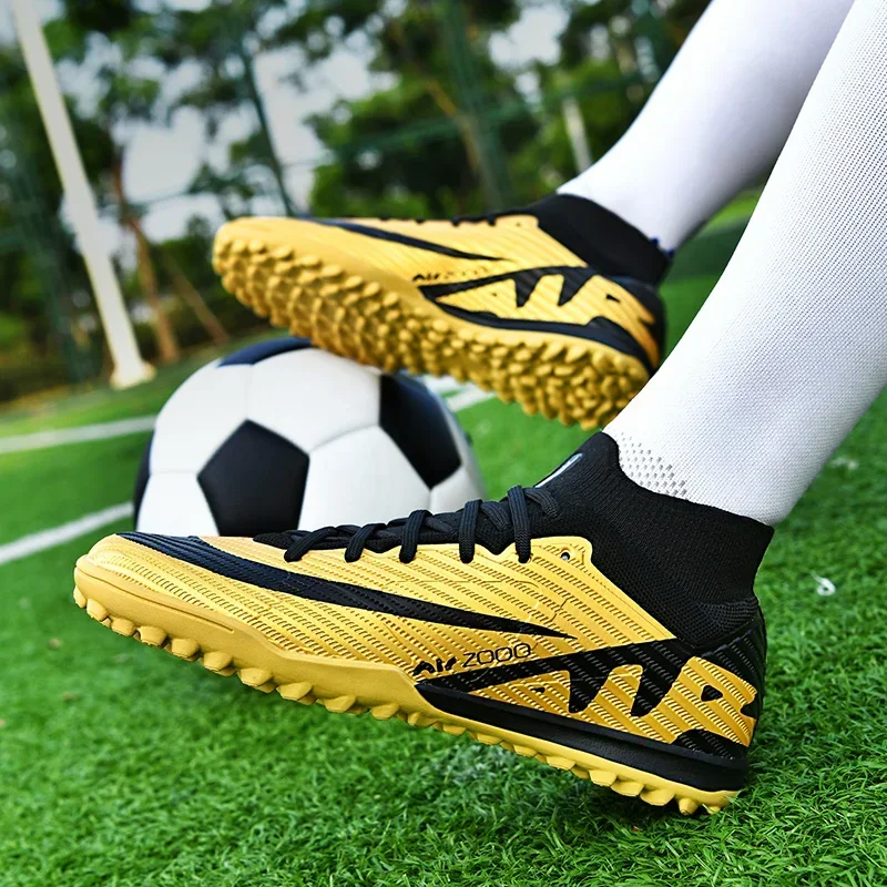 New Men Soccer Shoes High-quality Football Boots Training Shoes Professional Ultralight Outdoor FG/TF Non-Slip Soccer Cleats