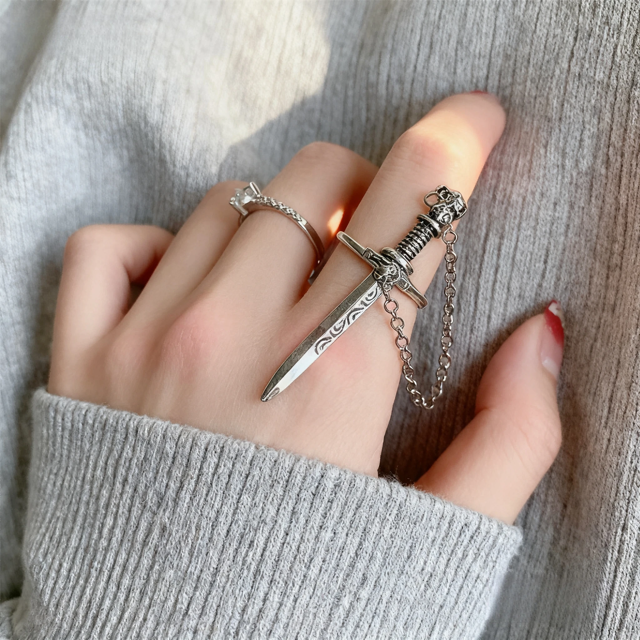 New Fashion Punk-style Insertable Chain Sword Ring Independent Station Cross-border Creative Toy Knife Bracelet Halloween 2025