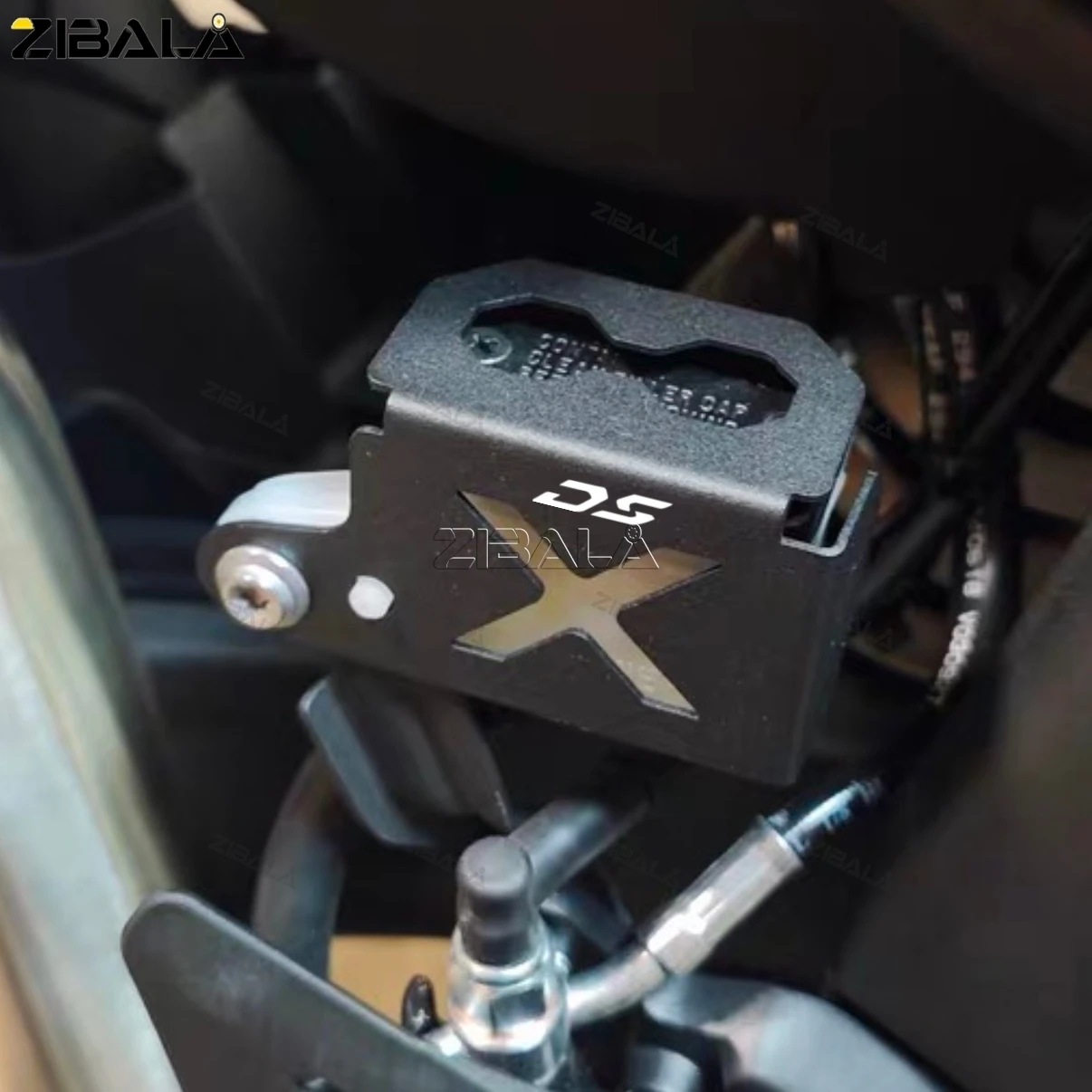 

For VOGE DS800X RALLY DS525X DS 800X Rally 2025 2026 Rear Brake Fluid Reservoir Guard Protection Oil Tank Cup Cap 800DSX DSX525