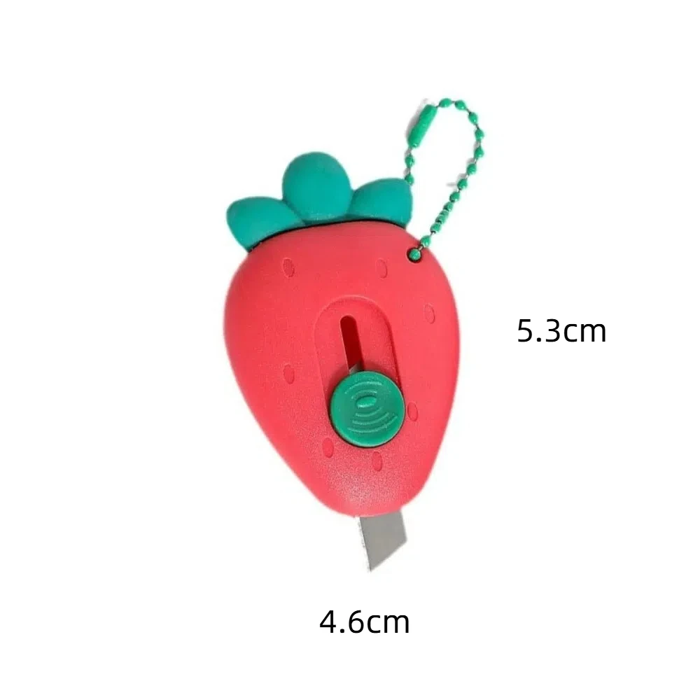 Kawaii Lightweight Mini Utility Cutter Retractable Plastic Portable Cutter Strawberry Design Cutter Office Use