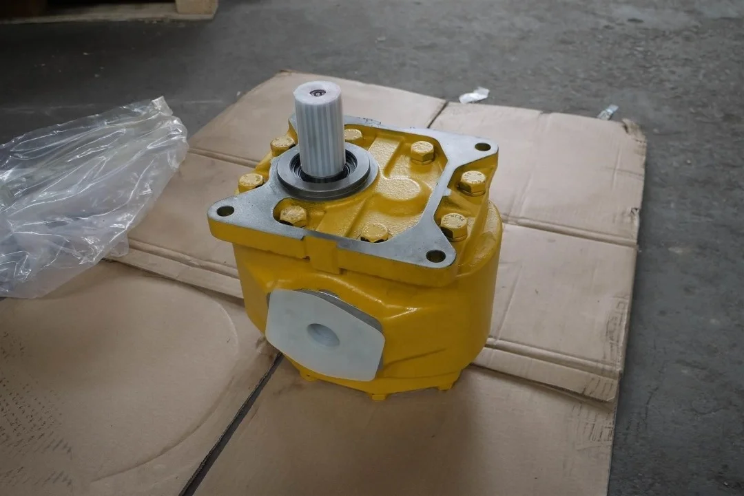 factory price within 3days shipping out ,SHANTUI BULLDOZER gear pump 702-12-13001