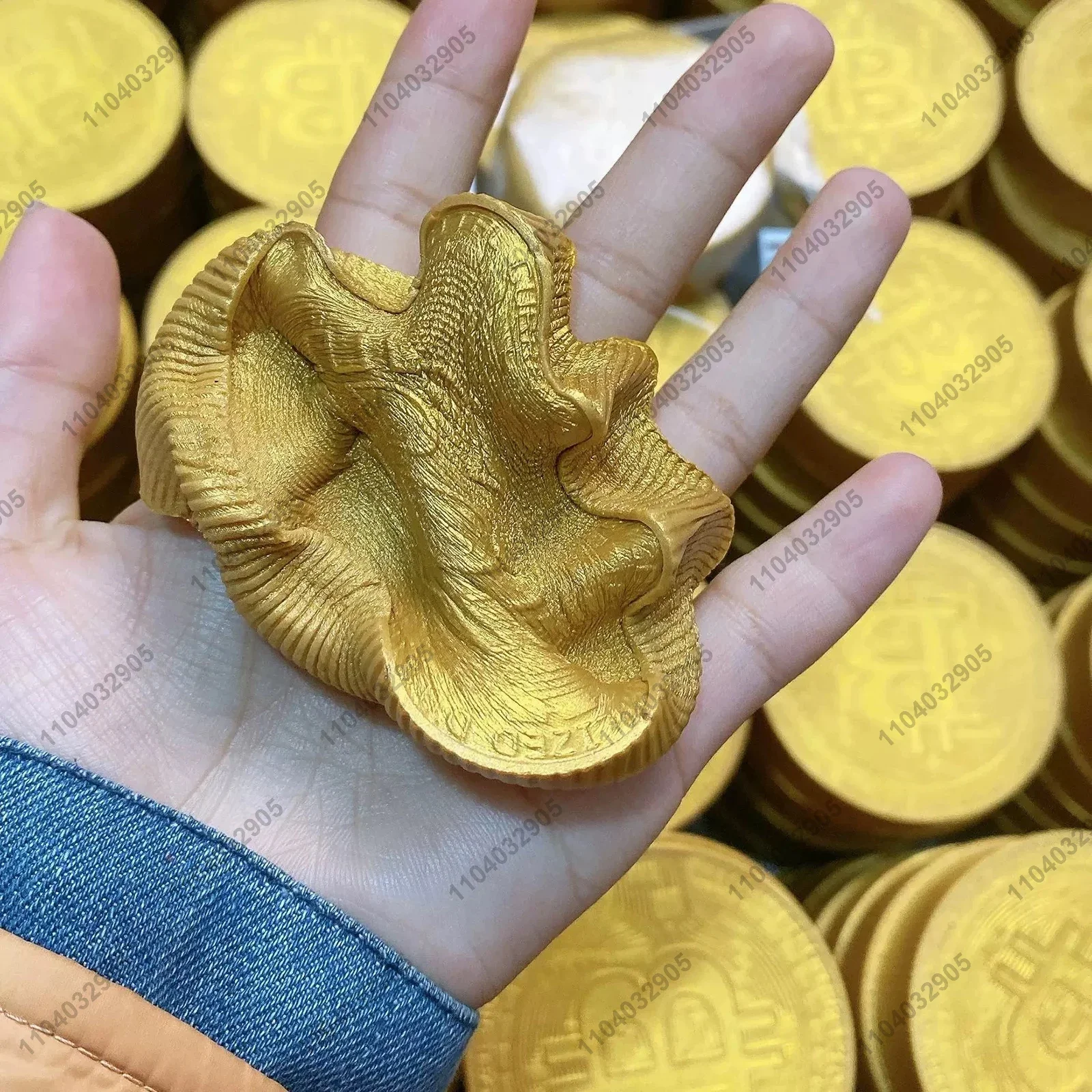 Goldmünze Langsam steigendes Squishy-Spielzeug Glück Goldmünze Langsam Rebound Squeeze Toy Anti Stress Release Hand Relax Toy Geschenk