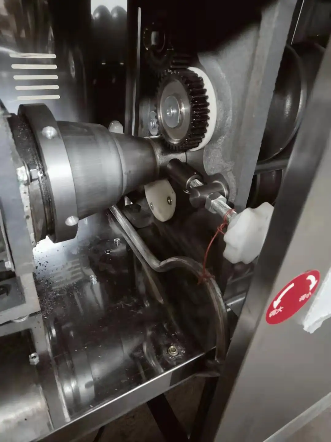 Round Dough Balls Making Machine High Efficiency Dough Divider Rounder/commercial Steamed Bun Machine/automatic