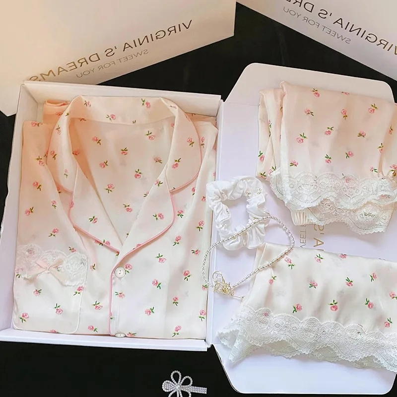 

Floral Lazy Style Sweet Girls Satin Pajama Set Breathable Home Wear