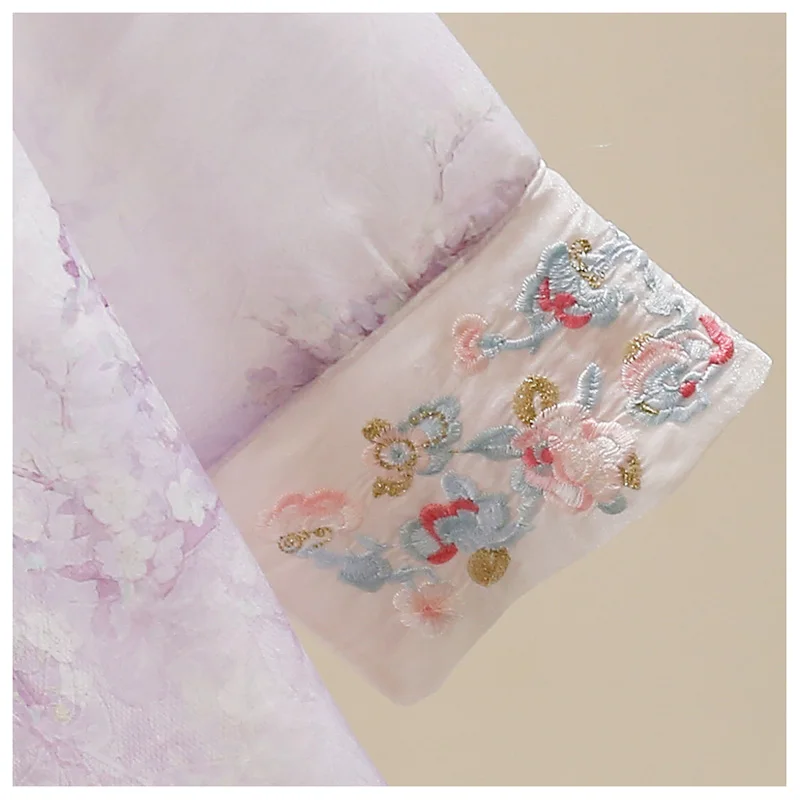 قميص برقبة دائرية مطرز على الطراز الوطني الصيني الجديد للنساء، قميص صيفي جديد بإبزيم عتيق من قماش الجاكار المحسن للسيدات