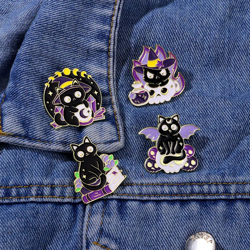 Creative Magic Black Cat Metal Brooch Moon Crystal Book Medicine Bottle Skull Bat Witchcraft Black Cat Badge Punk Lapel Pin Gift