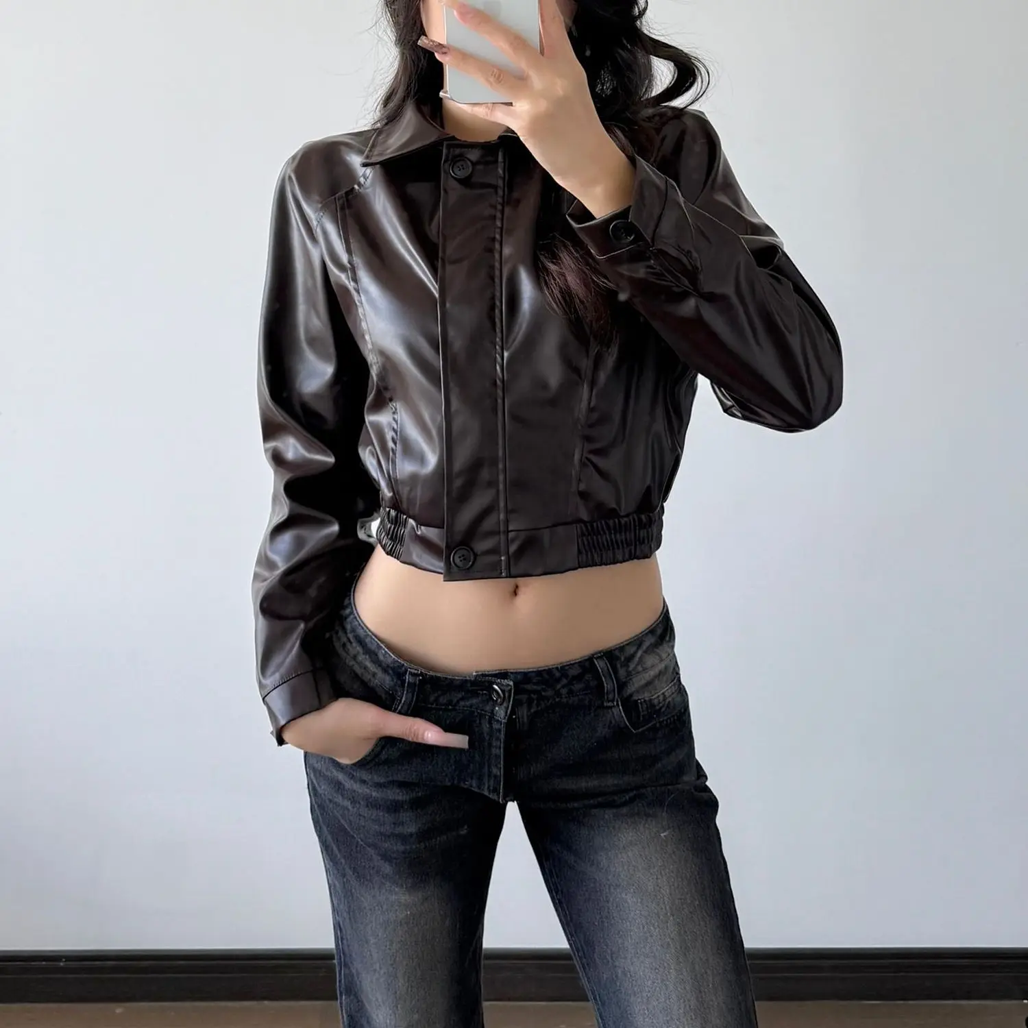 

Retro Collar Zipper Long Sleeved Exposed Navel Leather Jacket for Women Autumn Slimming Versatile Short Jacket