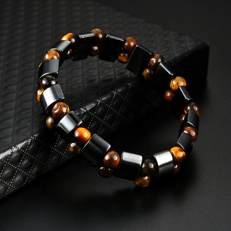 A Black Gallstone Magnetic Bracelet for Men and Women, the Same Magnetic Energy Bracelet with Double Row Bead Magnetic Bracelet