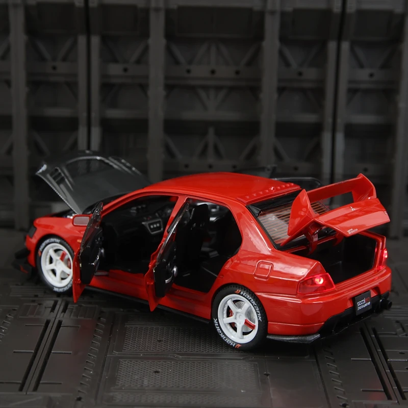 1:24 三菱 エボリューション9代目 改造レーシングモデル ドア、フロントフード、トランクドアが開閉可能 高品質