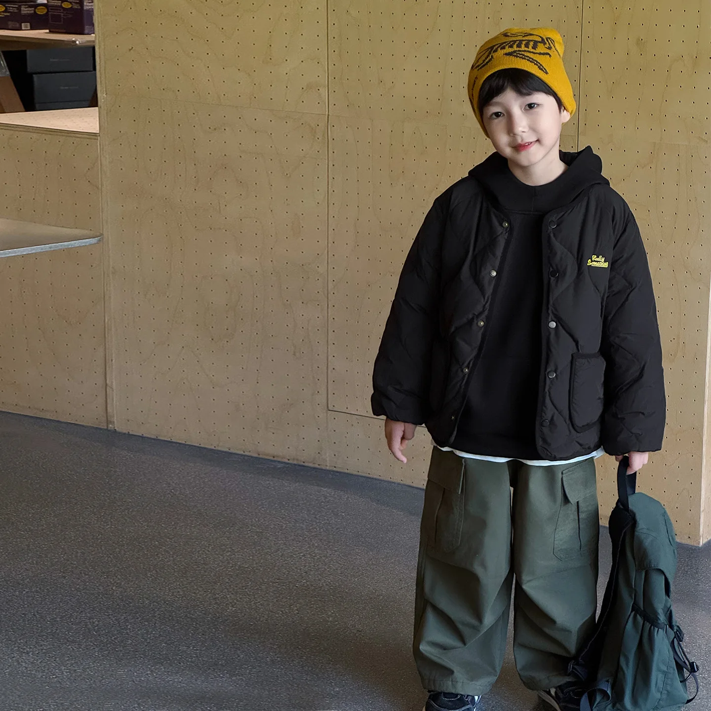 

Kids Clothes Winter Coats Fashion Checked Letter Pattern White Duck Down Children's Winter Casual Warm-keeping Down Coats