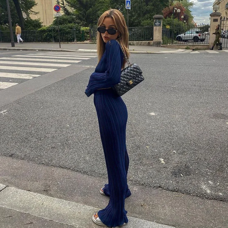 Feng 2024 Early Autumn New Little Fragrant Long Sleeve T-Shirt Two Piece Slim Fit Blue Pleated Wide Leg Pants Set