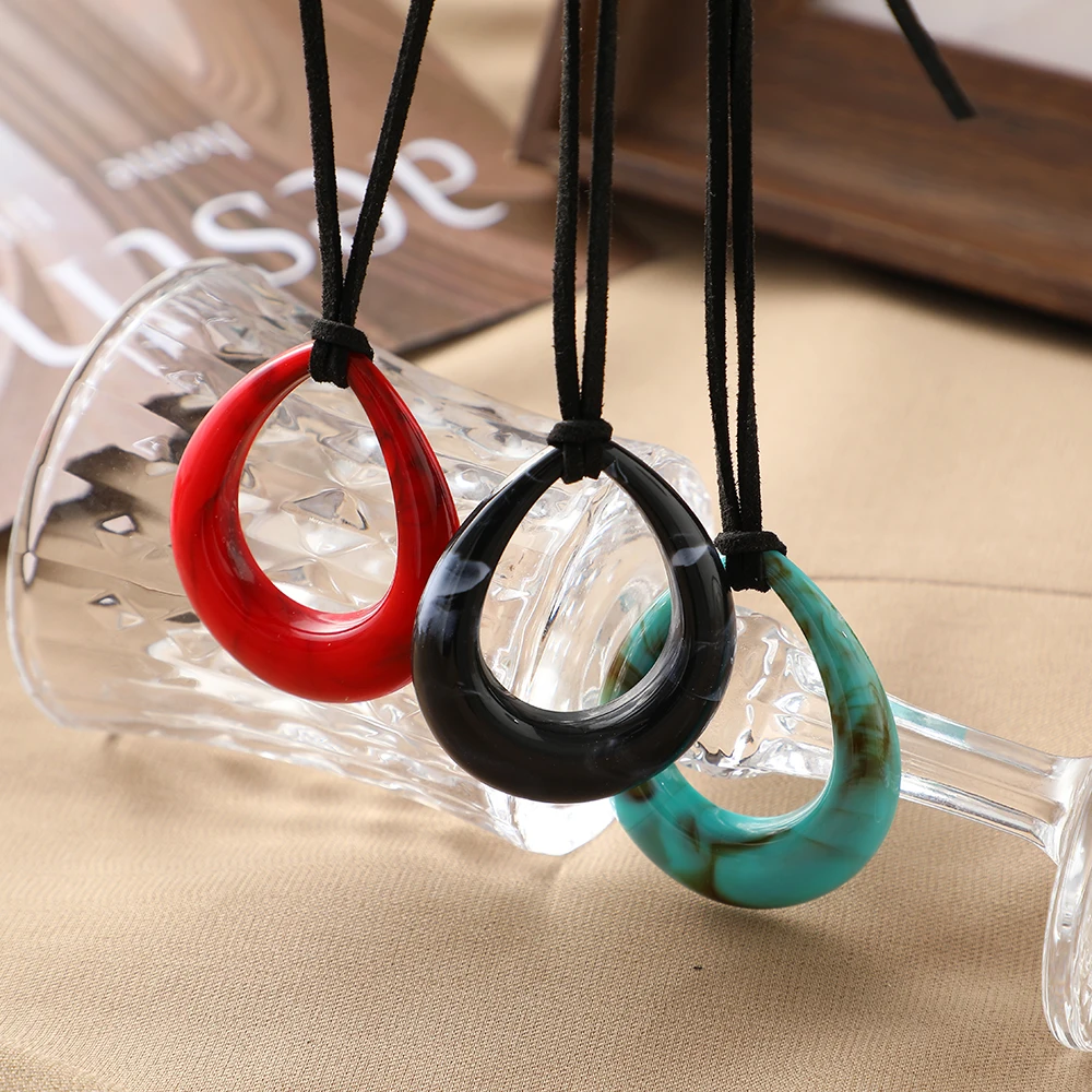 Diy T-shirt Sweater Chain Vintage Water Drop Pendant Necklace Women Gothic Black Leather Wax Thread Rope Choker Necklace