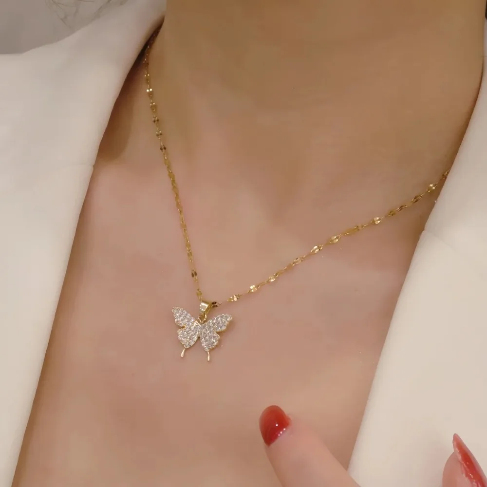 Glänzende Schmetterlings-Halskette, exquisiter goldener Kristall-Anhänger, Kragen-Kette, Halskette, Damen, Hochzeit, Party, Schmuck, Geschenk, Schleife-Anhänger