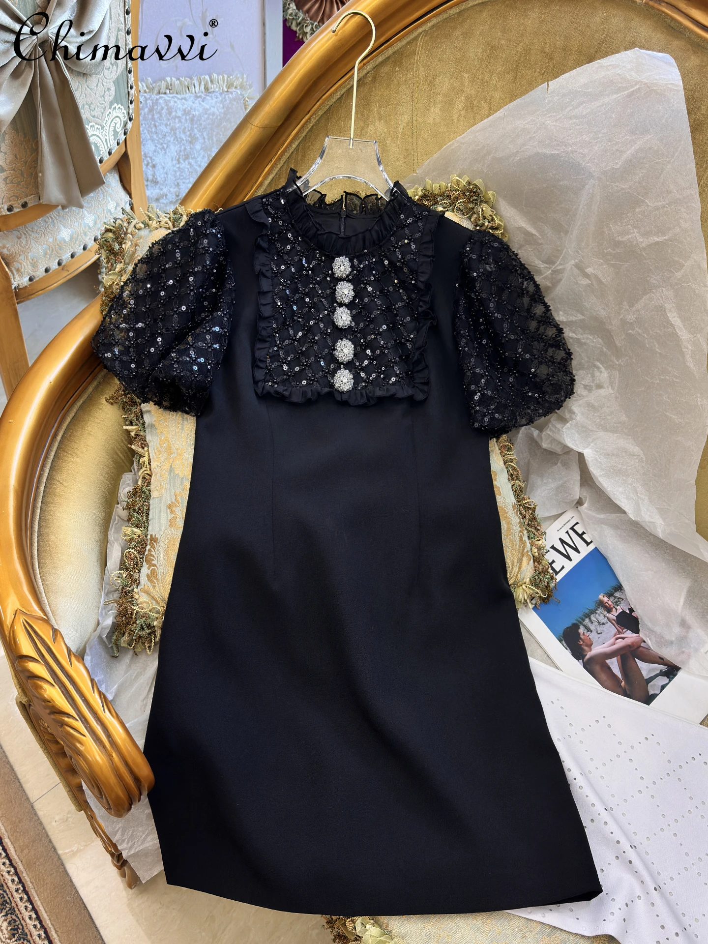 

2025 Autumn New Heavy Industry Bead Bubble Sleeve Gown Dress French Fashion Round Neck Temperament Party Slim Black Dresses