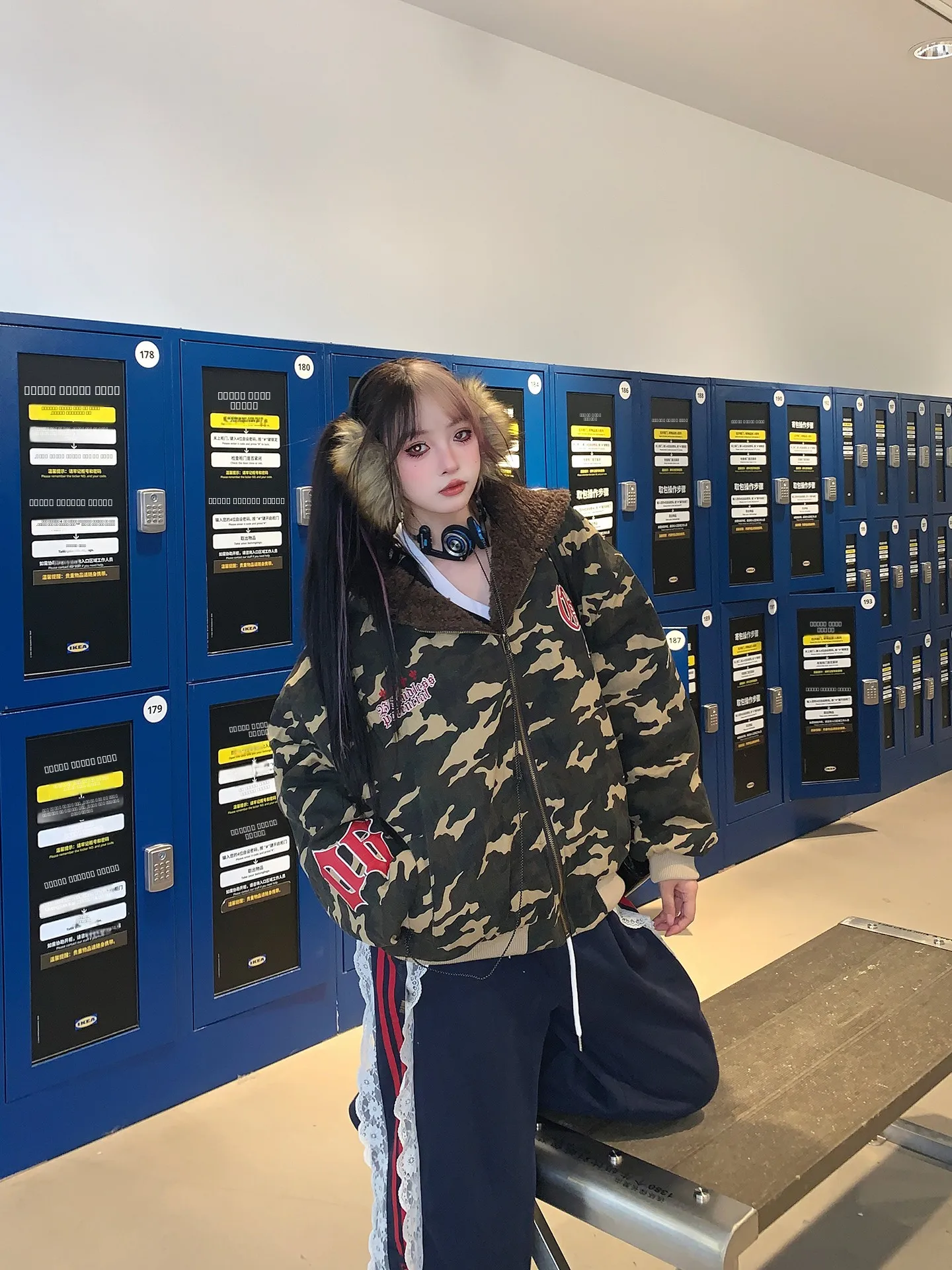 

Зимнее женское утепленное хлопковое пальто Sixminu с камуфляжным принтом, капюшоном и меховым воротником, приталенное, в стиле ретро, с длинными рукавами