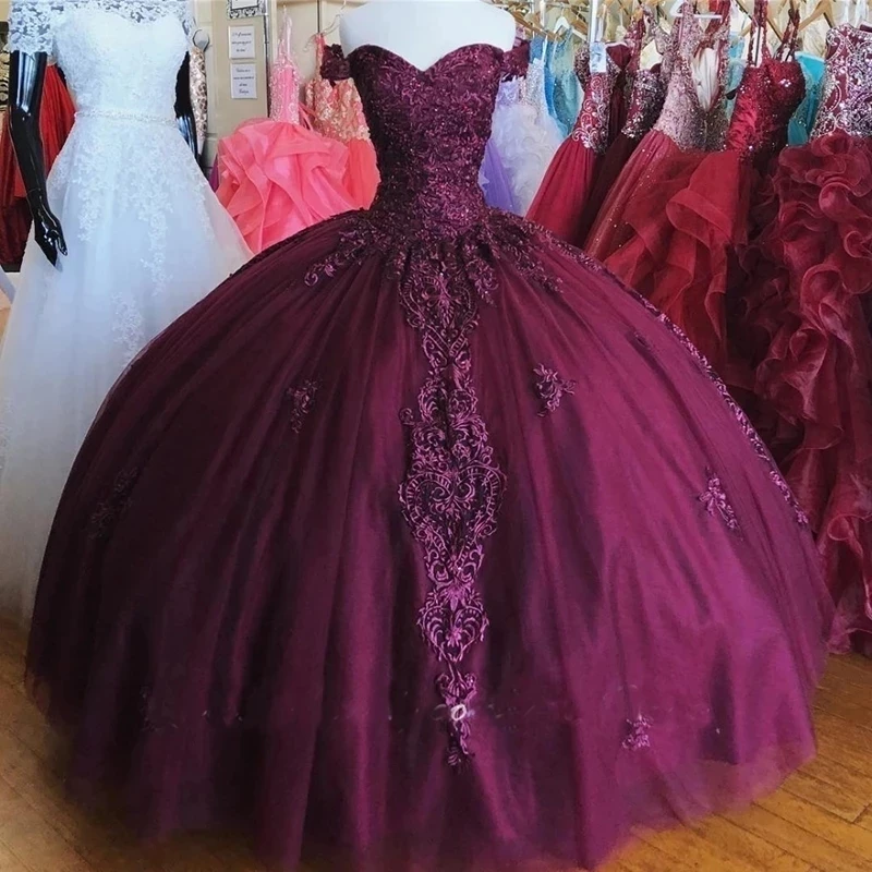 

Angelsbridep, темно-бордовое бальное платье, платье Quinceanera с открытыми плечами, вышитое бисером, милые платья для выпускного вечера 16 лет, платья 15 лет на заказ