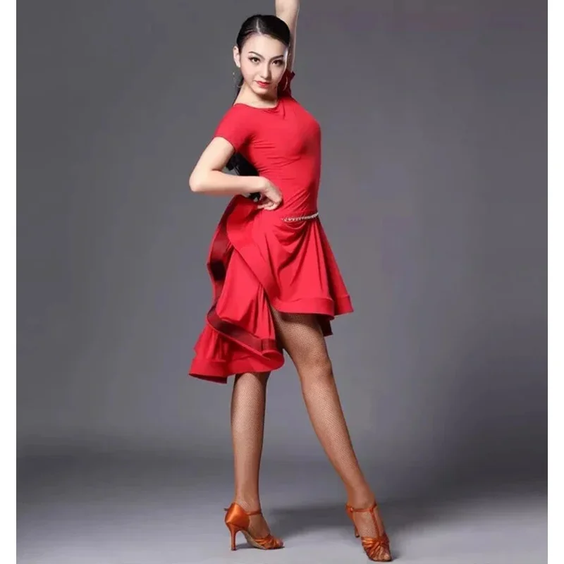 فستان رقص لاتيني جديد للنساء شرابة السالسا سامبا تانجو فستان رقص لاتيني فساتين المنافسة اللاتينية تنورة رقص التانغو ملابس الرقص