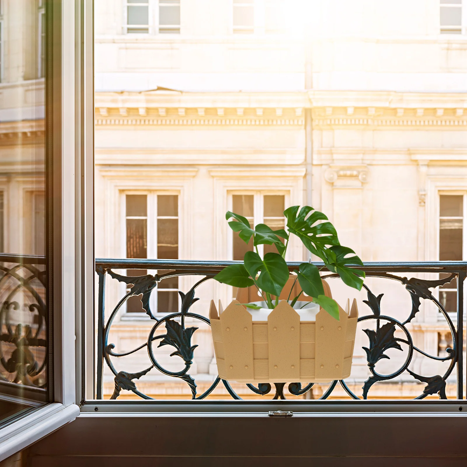 

Wall Hanging Flower Pot Resin Yellow Durable Lightweight Indoor Outdoor Gardening Container Hanging Planter Pot