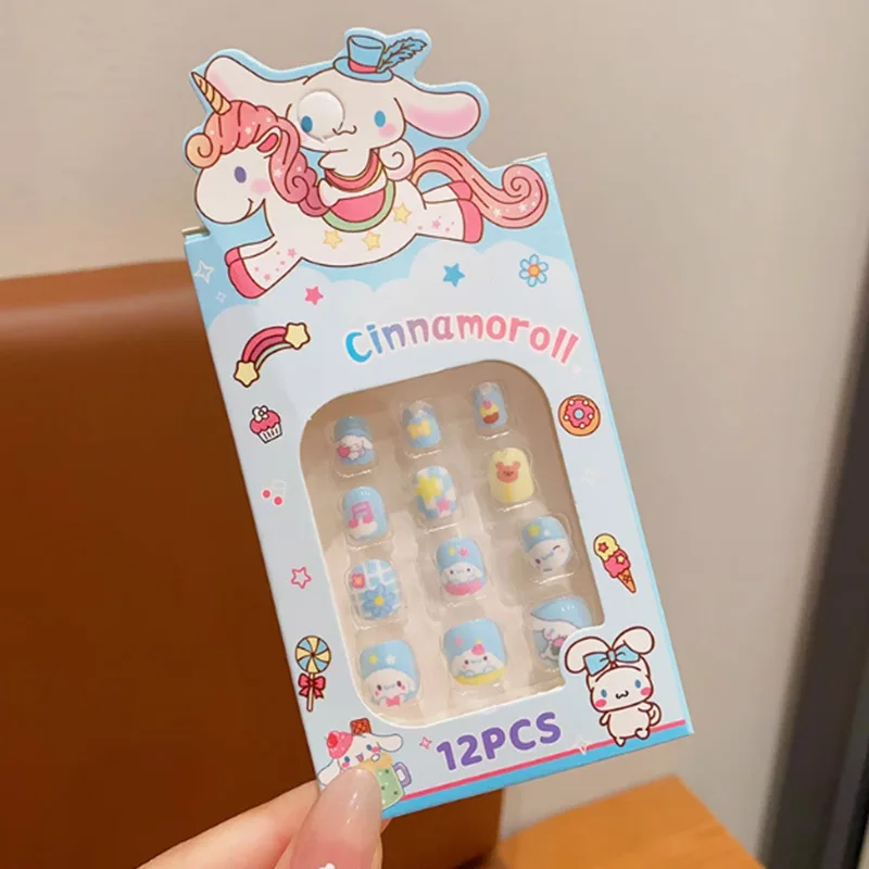 Sanrio Hello Kitty12Pcs Kuromi Melody Pochacco Kids False Nail 11-15Mm Cartoon Short Girl Fake Nail Tips Press On Nail Girl Tips